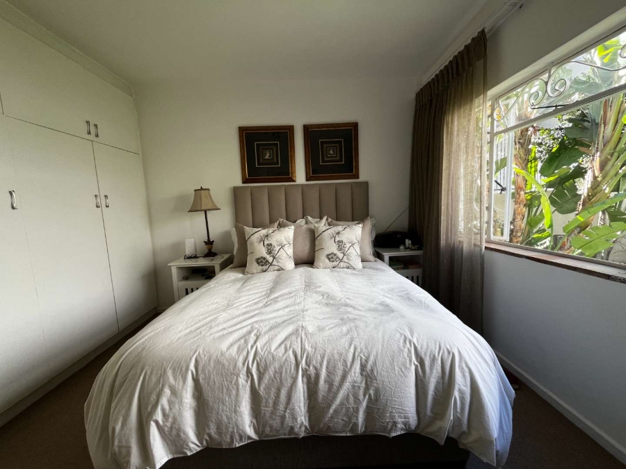 To Let 1 Bedroom Property for Rent in Sea Point Western Cape